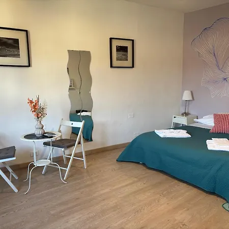 Bed & Breakfast At
