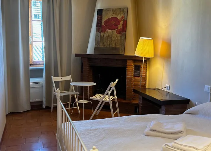 Bed & Breakfast At Lucca