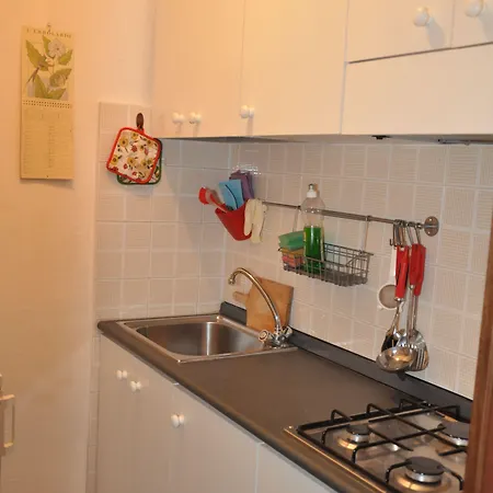 At לינה וארוחת בוקר לוקה