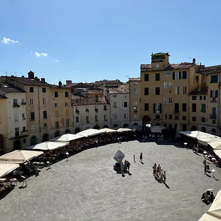 At 3* Lucca
