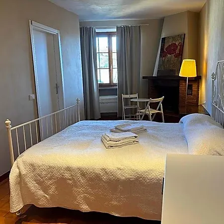 Bed and Breakfast At 3*