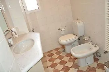 Bed and Breakfast At Λούκα